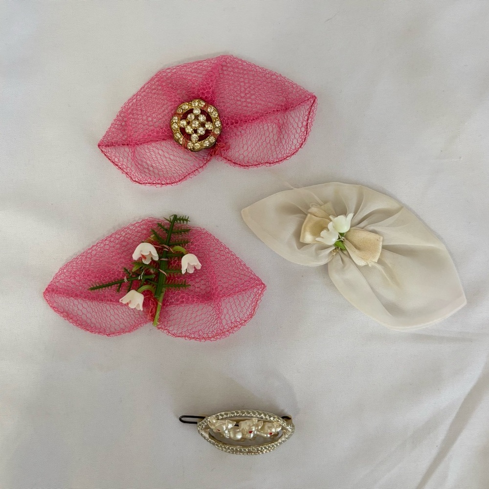 Vintage Doll Hair Accessories & Child’s Barrette – Mixed Lot